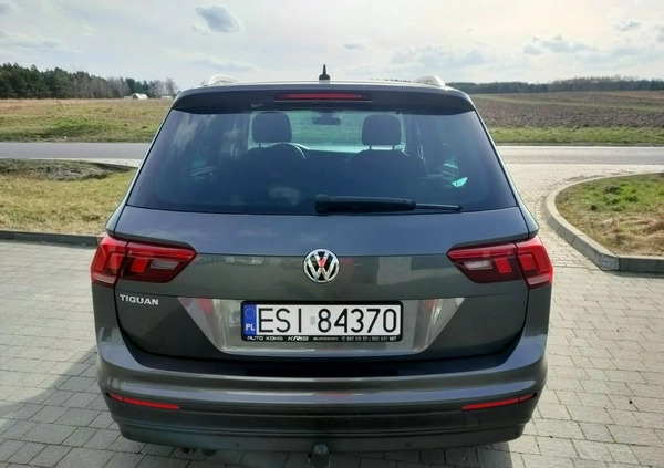 Volkswagen Tiguan cena 95500 przebieg: 143000, rok produkcji 2019 z Ostrołęka małe 562